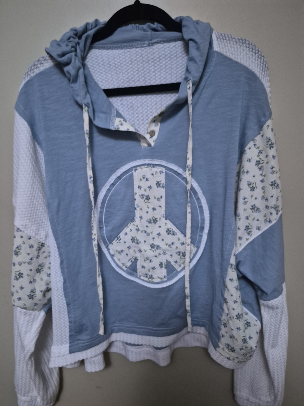 Blue Floral Peace-Sign Hooded Women's Sweater